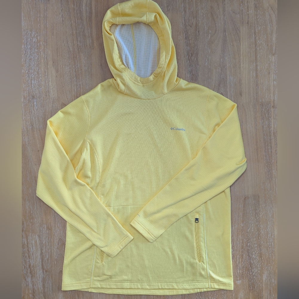 NWOT Columbia Yellow Hooded Pullover